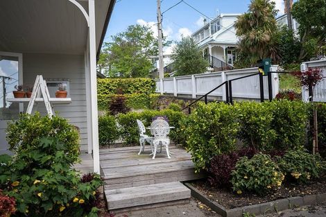 Photo of property in 9 Tudor Street, Devonport, Auckland, 0624