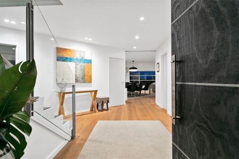 Photo of property in 107 Hinemoa Street, Birkenhead, Auckland, 0626