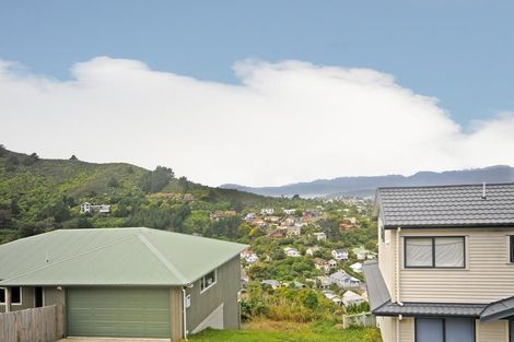 Photo of property in 25 Alanbrooke Place, Karori, Wellington, 6012