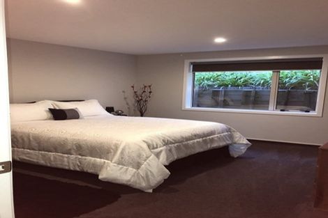 Photo of property in 16 Kowhai Grove, Raumati Beach, Paraparaumu, 5032