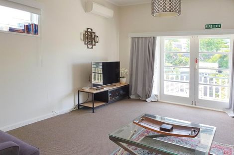 Photo of property in 2/68 Shakespeare Road, Bluff Hill, Napier, 4110