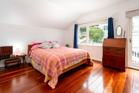 Photo of property in 29 Newman Terrace, Thorndon, Wellington, 6011