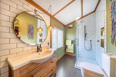 Photo of property in 53 Kensington Avenue, Petone, Lower Hutt, 5012