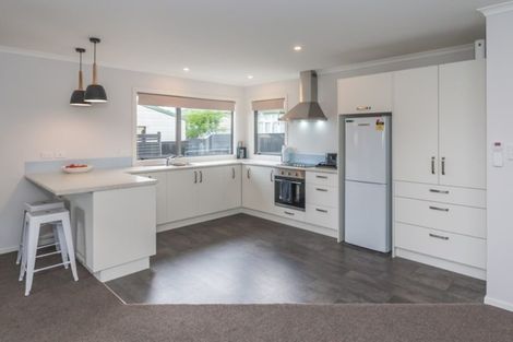 Photo of property in 2a Rutland Street, Levin, 5510