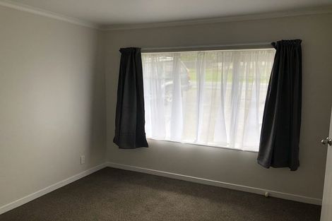 Photo of property in 1 Snave Place, East Tamaki, Auckland, 2013