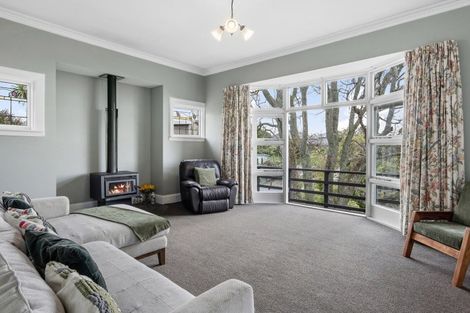 Photo of property in 7 Whareora Terrace, Cashmere, Christchurch, 8022