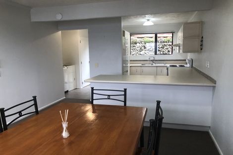 Photo of property in 2/28 Sainsbury Road, Fernhill, Queenstown, 9300