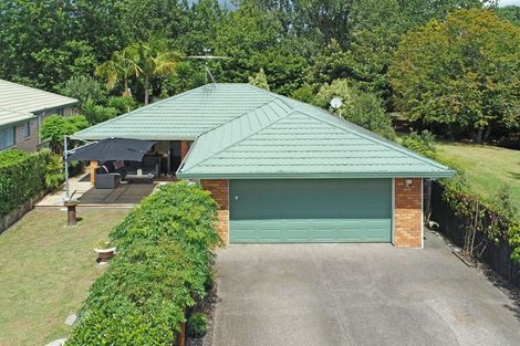 Photo of property in 24 Ranch Place, Pukekohe, 2120
