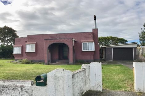 Photo of property in 72 Leslie Street, Waitara, 4320