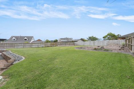 Photo of property in 33a Sunny Crescent, Huapai, Kumeu, 0810