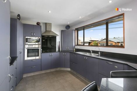 Photo of property in 255 Kenmure Road, Kenmure, Dunedin, 9011