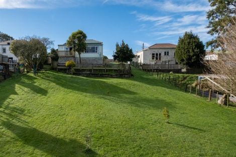 Photo of property in 9 York Street, Eltham, 4322