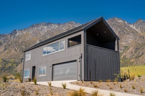 Photo of property in 3 Arran Lane, Jacks Point, Queenstown, 9371