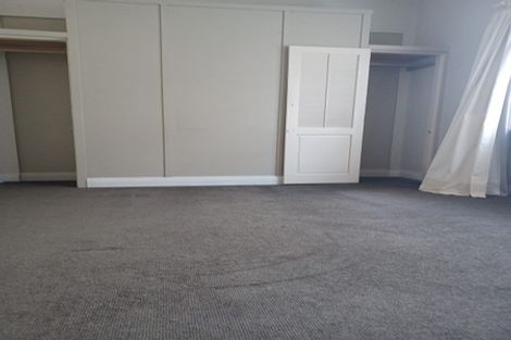 Photo of property in 106 Brougham Street, Mount Victoria, Wellington, 6011