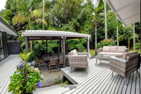 Photo of property in 28 Florance Avenue, Russell, 0202