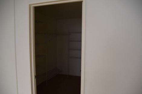 Photo of property in 6/6-8 Pannill Place, Oteha, Auckland, 0632