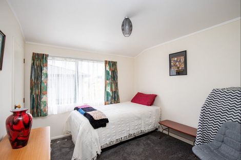 Photo of property in 7 Madgwick Place, Ngatea, 3503