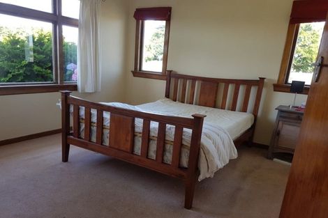 Photo of property in 42 Mary Street, Winton, 9720