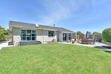 Photo of property in 10 Martyn Street, Rangiora, 7400