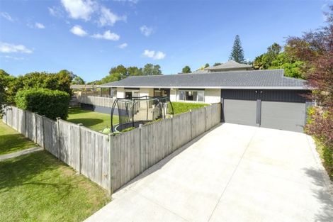 Photo of property in 2 Ponui Place, Mairangi Bay, Auckland, 0630