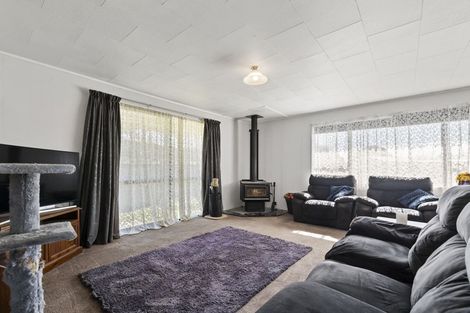 Photo of property in 49a Kawaha Point Road, Fairy Springs, Rotorua, 3015
