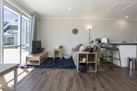 Photo of property in 87 Beatty Road, Pukekohe, 2120