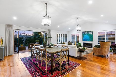 Photo of property in 1 Tupare Place, Highlands Park, New Plymouth, 4312