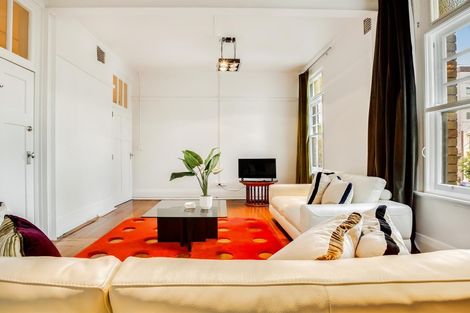 Photo of property in 3b/1 Beresford Square, Auckland Central, Auckland, 1010