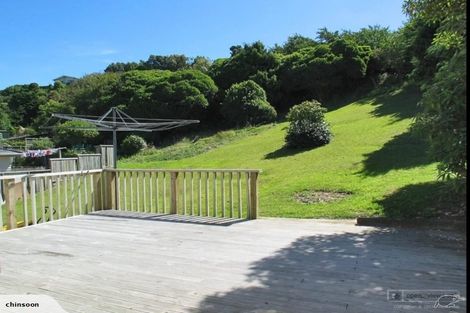 Photo of property in 357 Main Road, Tawa, Wellington, 5028