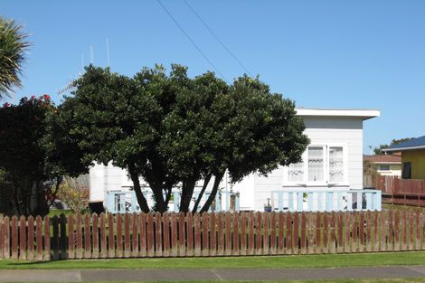 Photo of property in 78 Manuka Street, Castlecliff, Whanganui, 4501