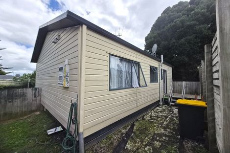 Photo of property in 344 Roscommon Road, Clendon Park, Auckland, 2103