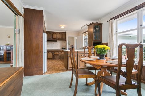 Photo of property in 20 Clare Street, Cambridge, 3434