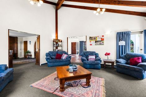 Photo of property in 35 Ngarimu Crescent, Taradale, Napier, 4112