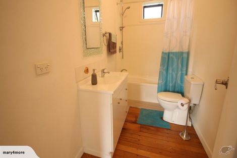 Photo of property in 5 Julian Road, Warea, New Plymouth, 4381