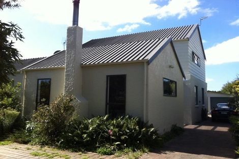 Photo of property in 106 Yaldhurst Road, Sockburn, Christchurch, 8042