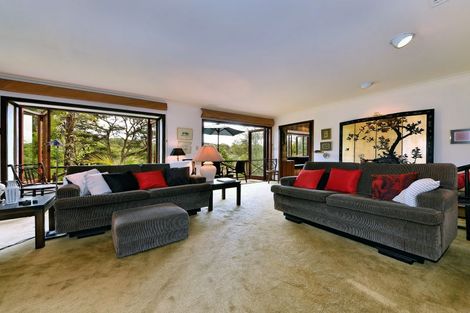 Photo of property in 11 Paturoa Road, Titirangi, Auckland, 0604