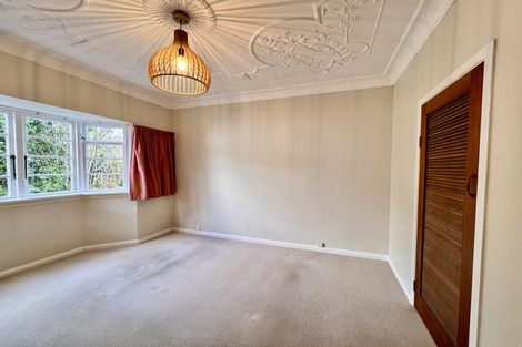 Photo of property in 370 Karori Road, Karori, Wellington, 6012