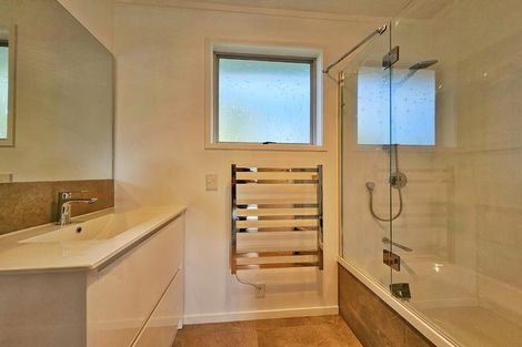 Photo of property in 51b Daytona Road, Henderson, Auckland, 0610