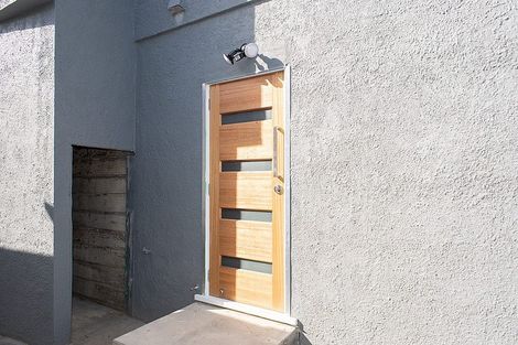 Photo of property in 33 Reid Road, South Dunedin, Dunedin, 9012