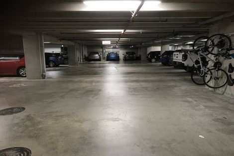 Photo of property in Montreaux, 164 The Terrace, Wellington Central, Wellington, 6011