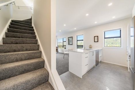 Photo of property in 451 Cambridge Terrace, Naenae, Lower Hutt, 5011