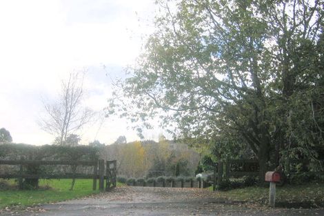 Photo of property in 82 Browns Lane, Flat Bush, Auckland, 2016