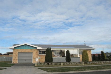 Photo of property in 201 Riverslea Road North, Parkvale, Hastings, 4122