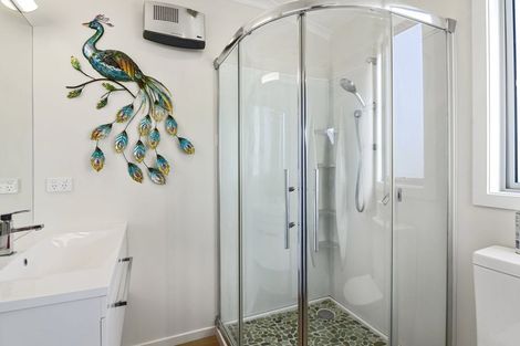 Photo of property in 25 Wanderers Avenue, Brightwater, 7022