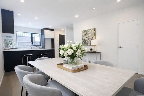 Photo of property in 17b Trinidad Road, Sunnynook, Auckland, 0620