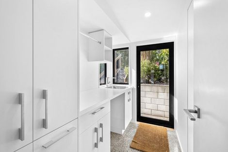 Photo of property in 8 Seamount Terrace, Mount Pleasant, Christchurch, 8081