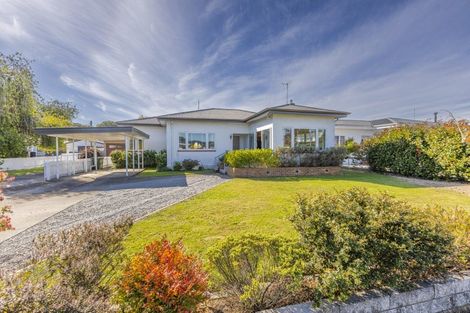Photo of property in 11 Cassino Crescent, Onekawa, Napier, 4110