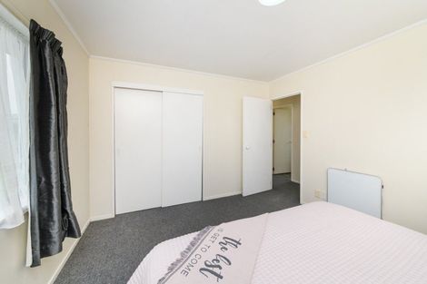 Photo of property in 31 Lydia Place, Kelvin Grove, Palmerston North, 4414