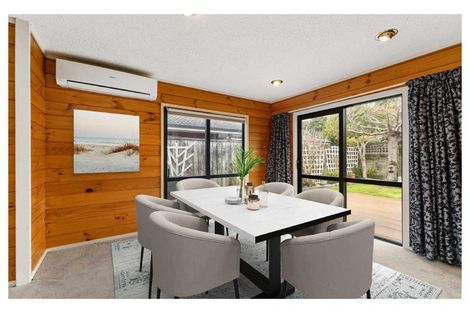 Photo of property in 16 Cedar Drive, Paraparaumu Beach, Paraparaumu, 5032