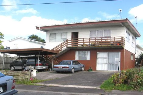 Photo of property in 10-10a Prospero Terrace, Mount Albert, Auckland, 1025